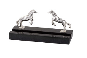 MOBILE STAND STALLION (PLATED)